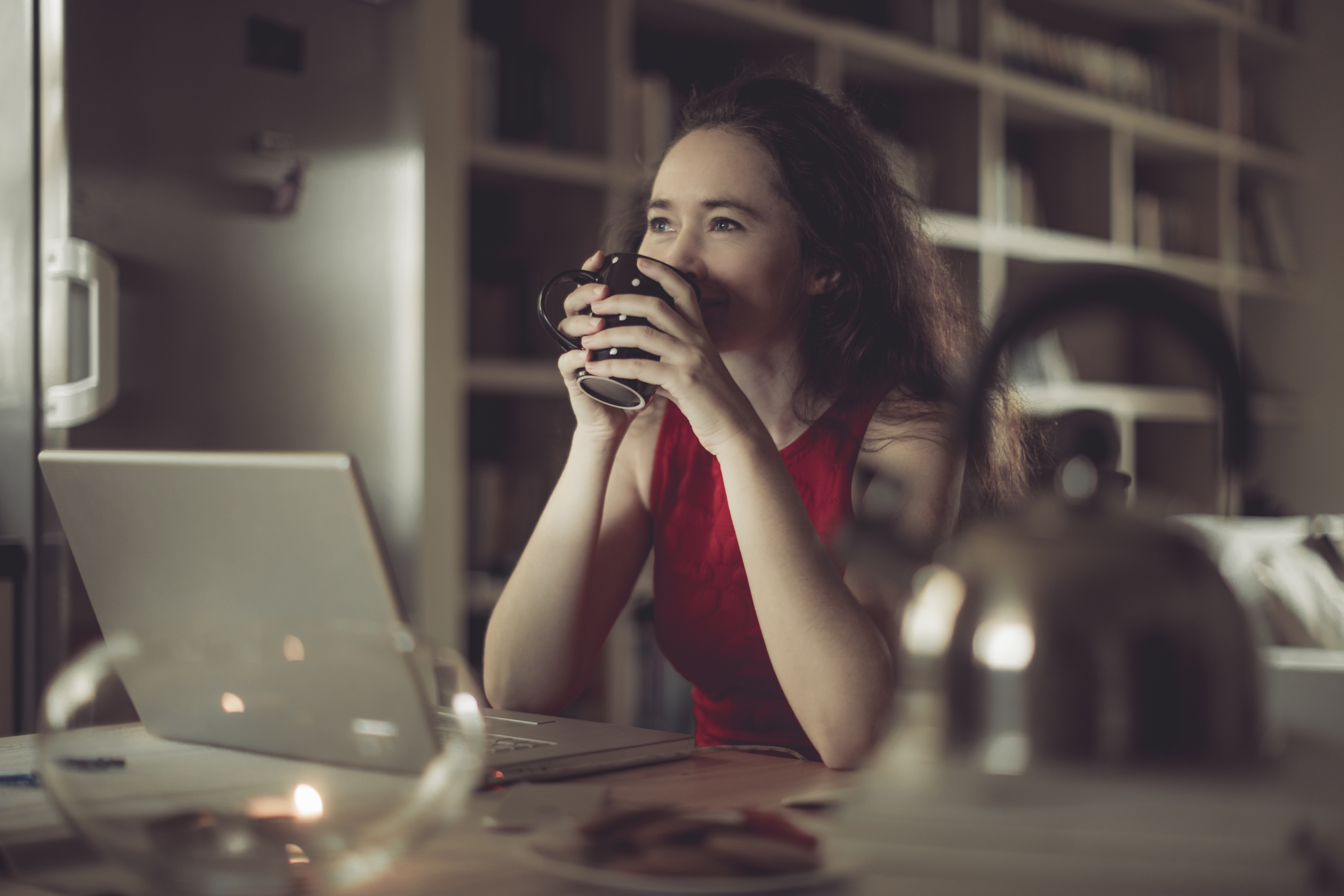 women drinking coffee